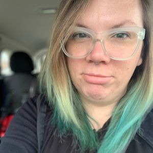 Meet your Posher, Audrey